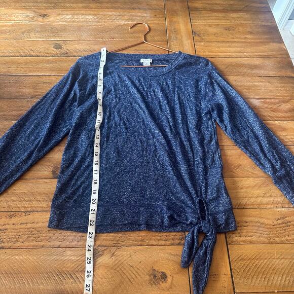 J by j crew long sleeved side knot size small - Picture 6 of 6